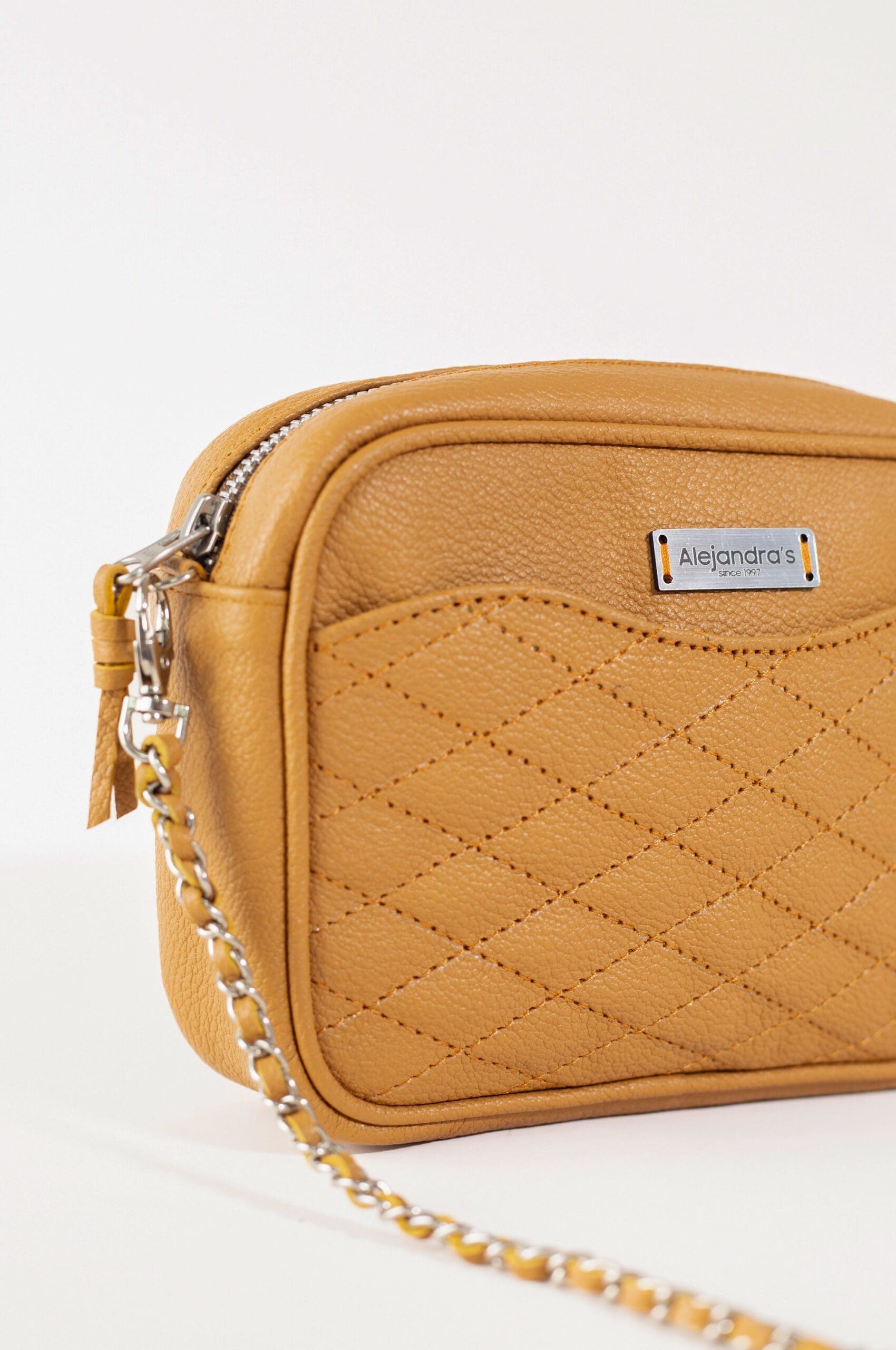 Carolina Classic Crossbody - Image 4