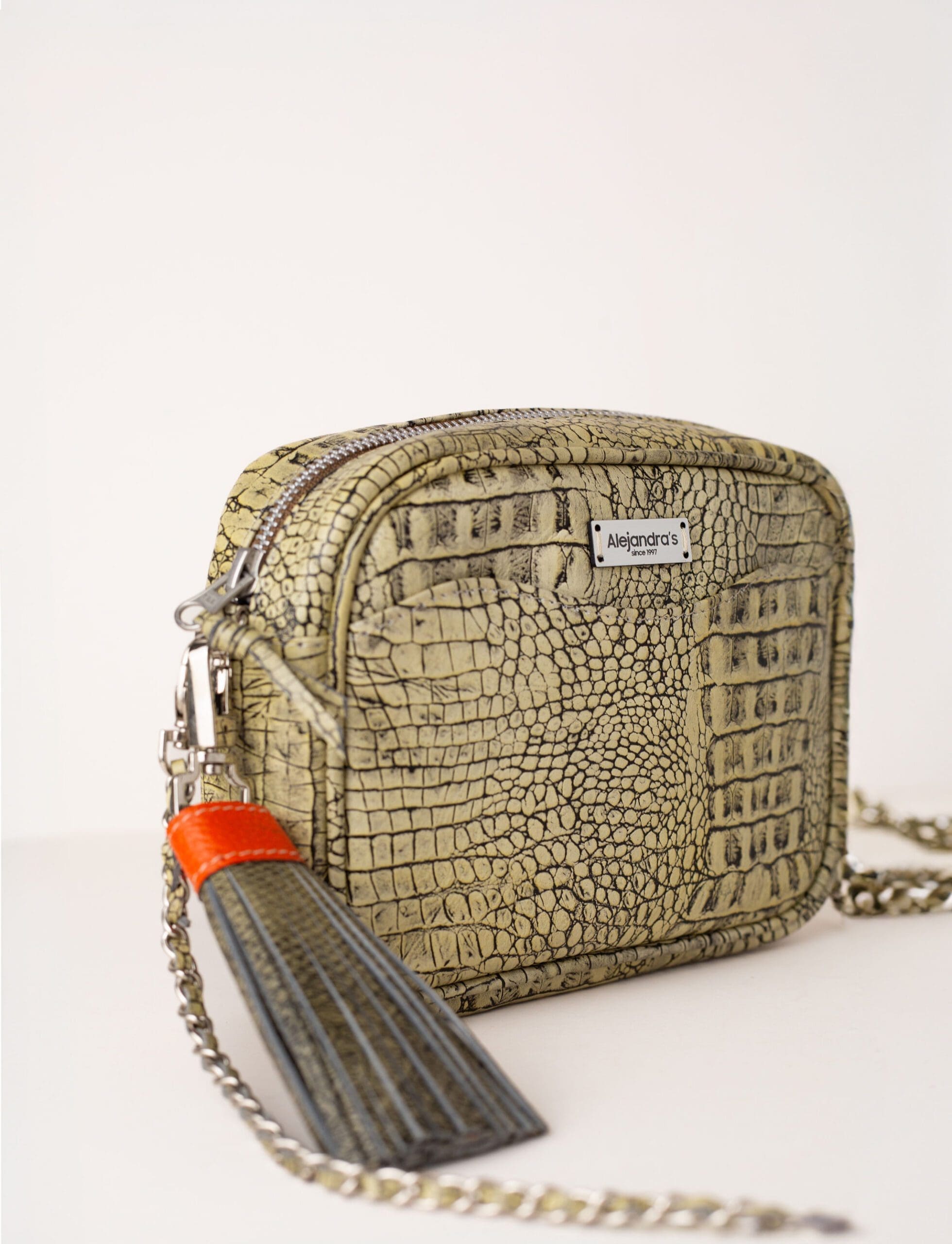 Carolina Classic Crossbody - Image 11